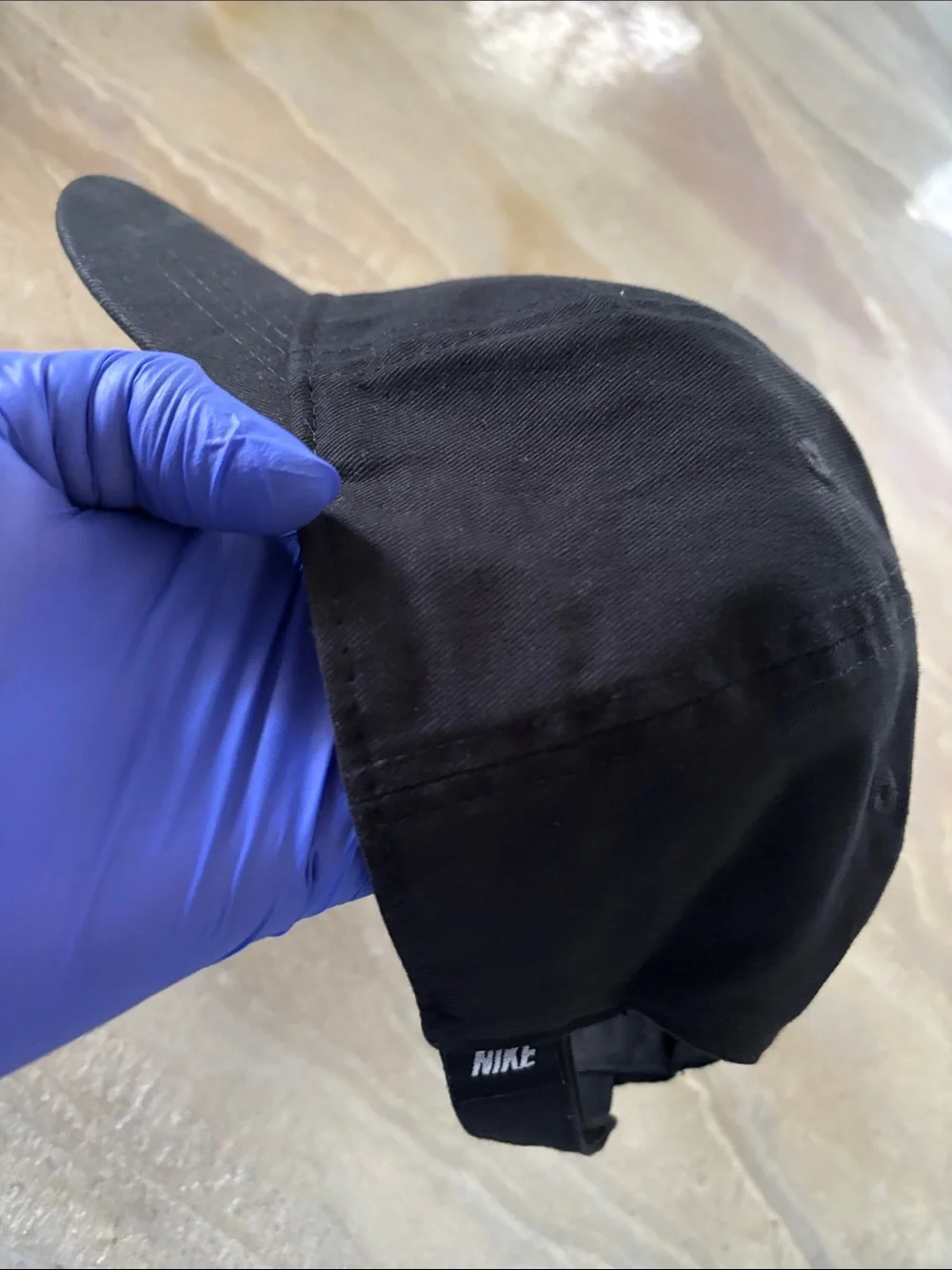 Nike Black Baseball Cap with White Swoosh Size Child 4-7 Years Old